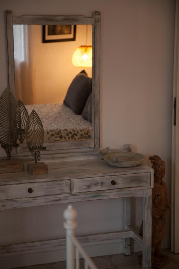 Rhodes Backpackers Boutique Hostel And Apartments Rhodes City Екстериор снимка