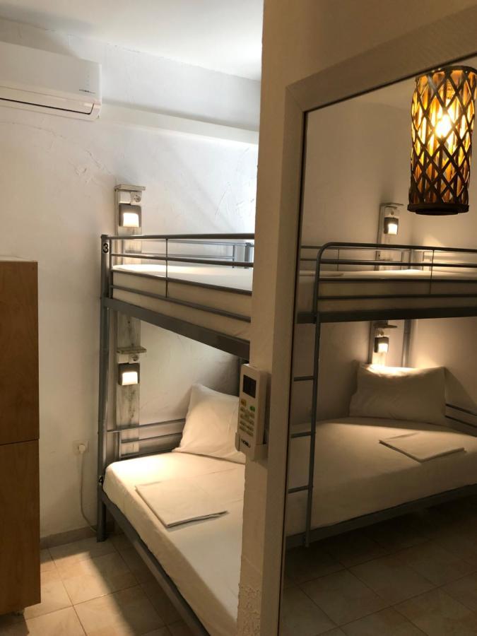 Rhodes Backpackers Boutique Hostel And Apartments Rhodes City Екстериор снимка