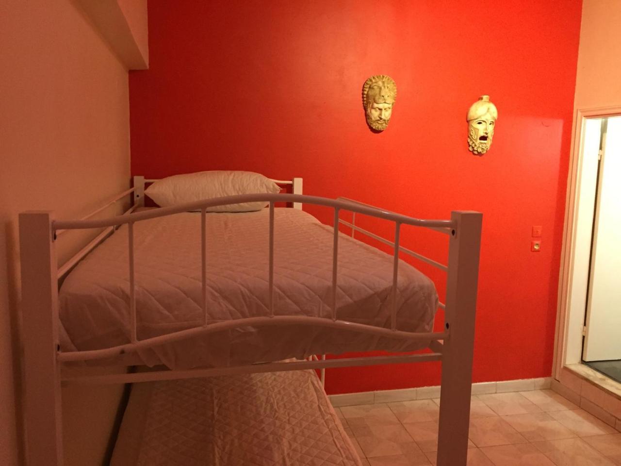Rhodes Backpackers Boutique Hostel And Apartments Rhodes City Екстериор снимка